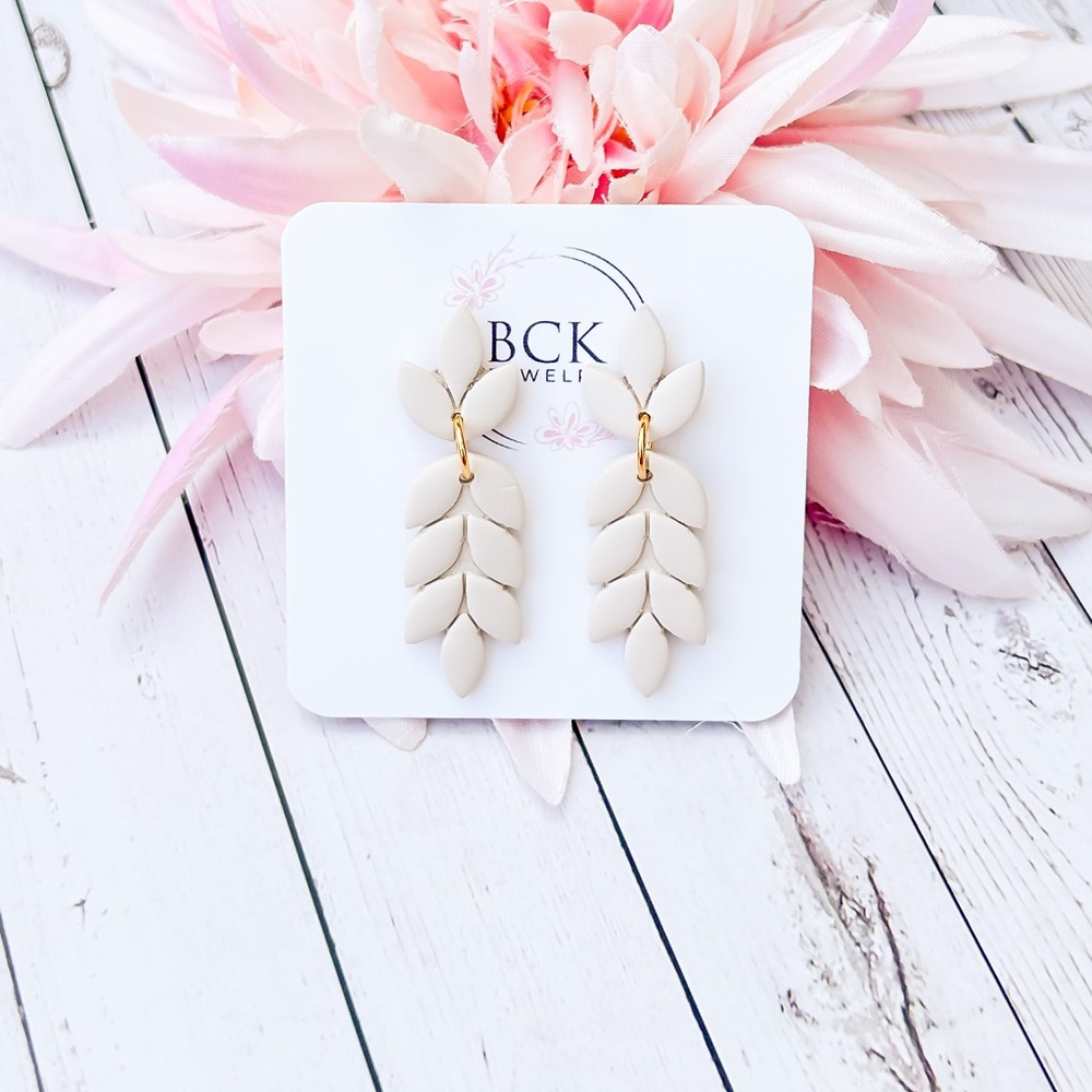 Beige polymer Clay Leaf Earrings, prairie girl earrings, handmade,